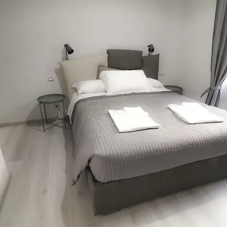 ゲストハウス Cinquesogni