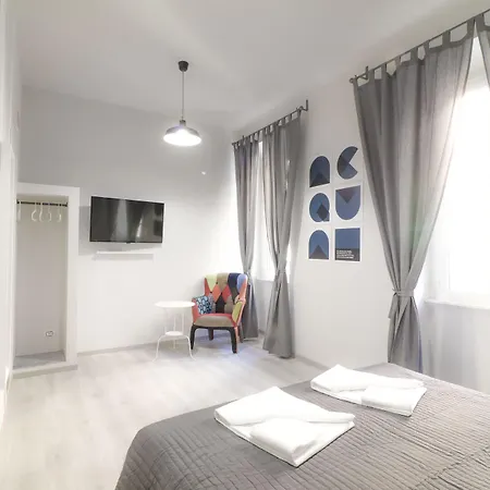 ゲストハウス Cinquesogni ローマ